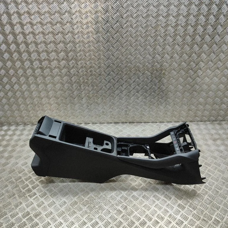 Centrālā konsole 567863243