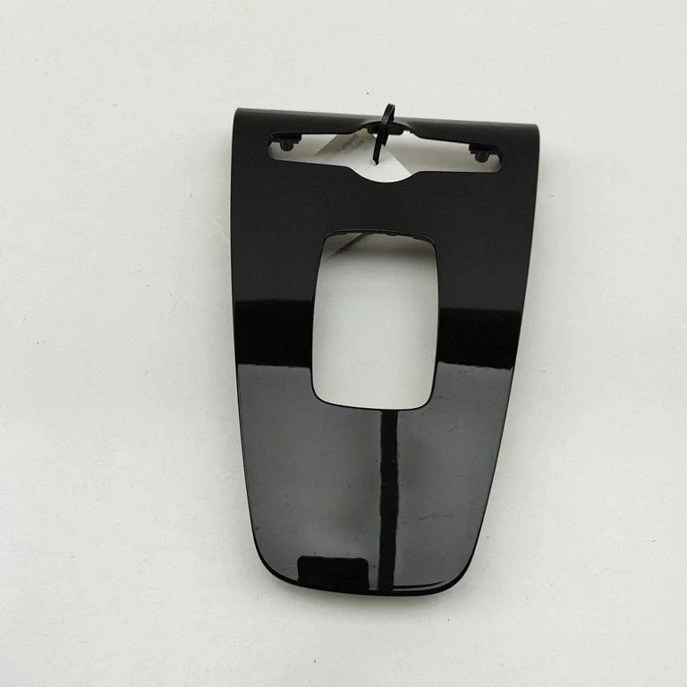 Gear shifter surround trim plastic – Polestar 2 (2020-)