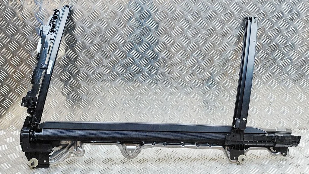 Rear door window curtain/sunshade – BMW X7 G07 (2018-)