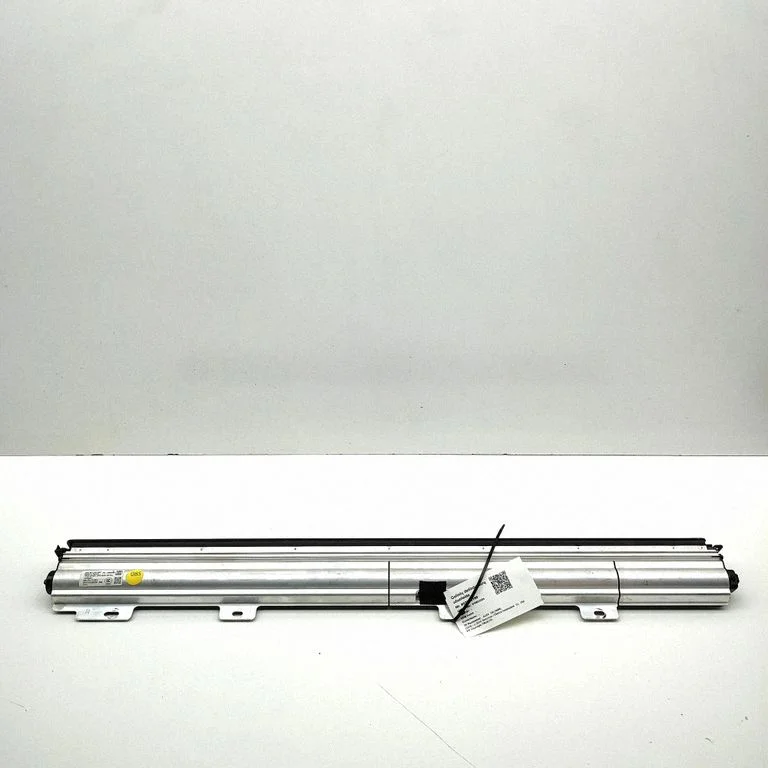 Rear door window curtain/sunshade – Audi RS Q8 (2019-)