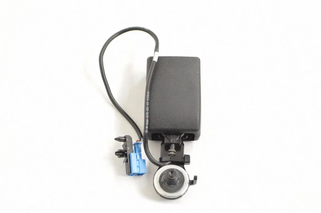 Aizmugurējās drošības jostas sprādze – BMW X5 E70 (2006-2013)