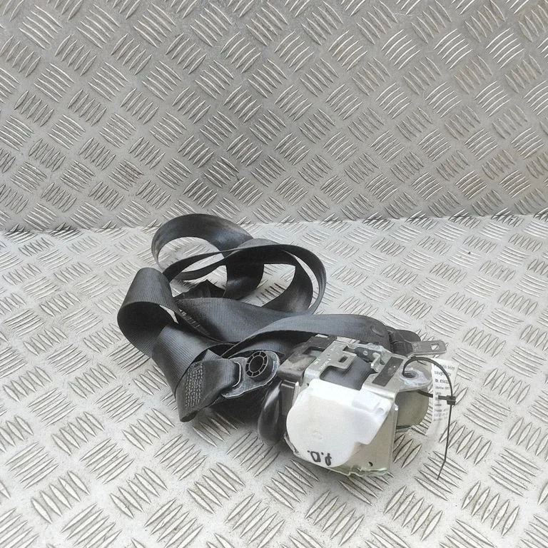Front seatbelt K8D2611B08AA8PVJ
