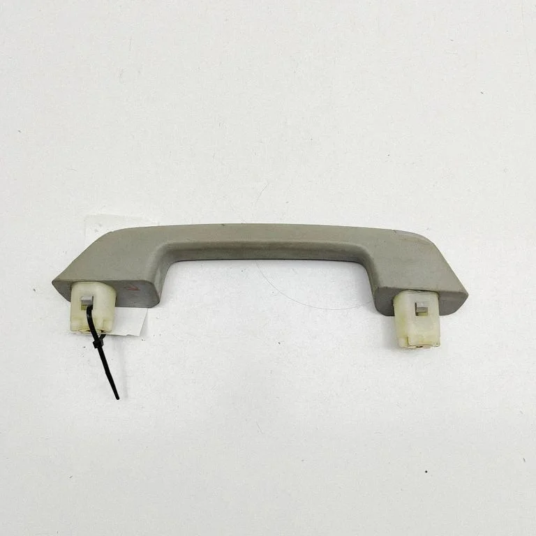 Tagumine lae käepide 84157205 – Cadillac Escalade IV (2014-2020)