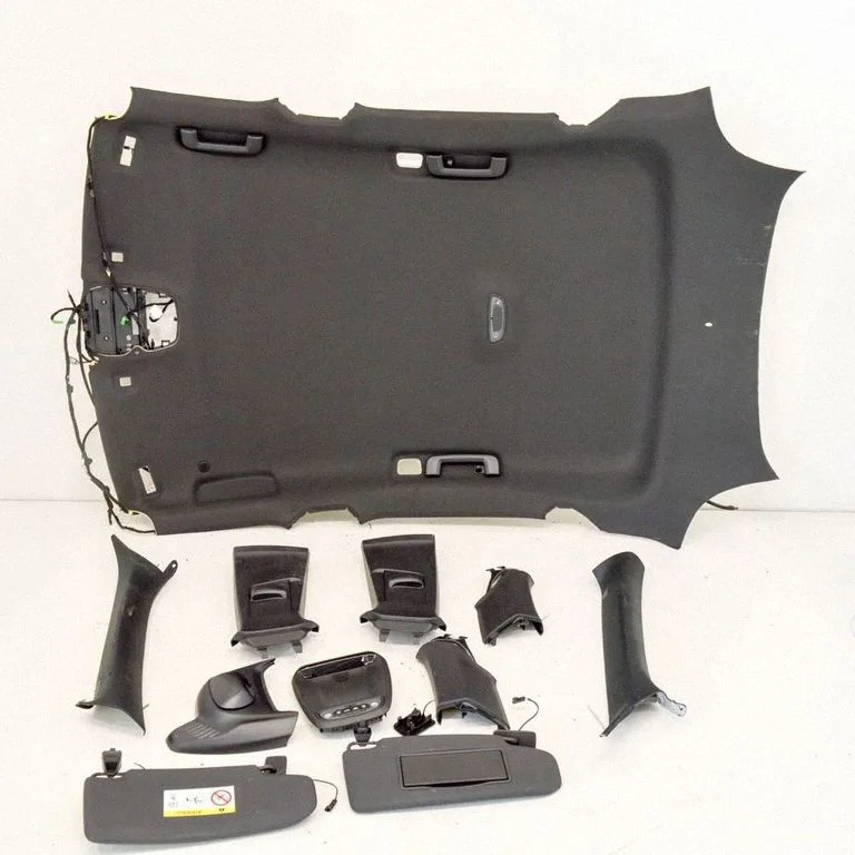 Griestu komplekts – Volvo V40 (2012-2019)
