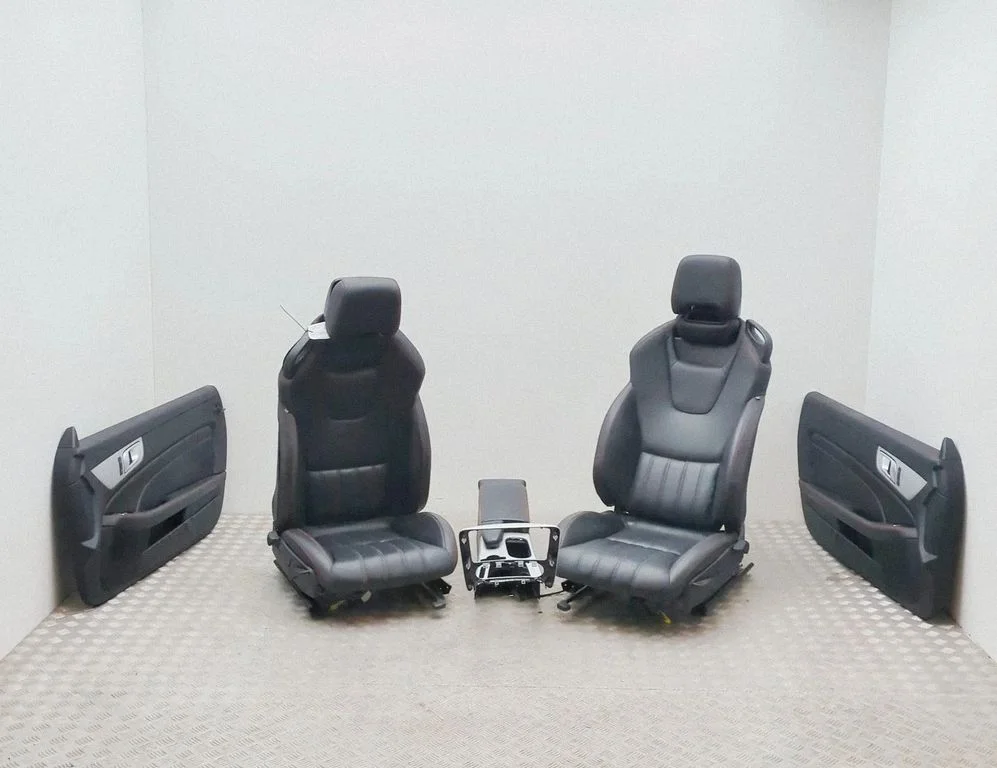 Interior set A1729101880