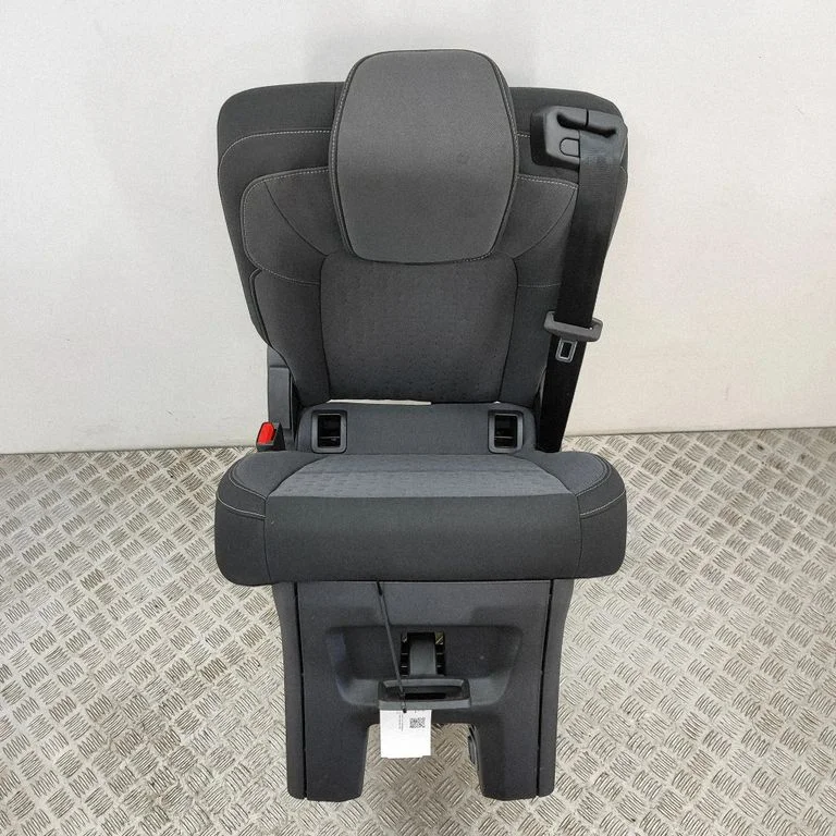 Rear seat PZ31B66800AC