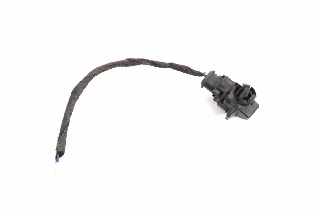 Outside/external air temperature sensor – Opel Astra J (2010-2015)
