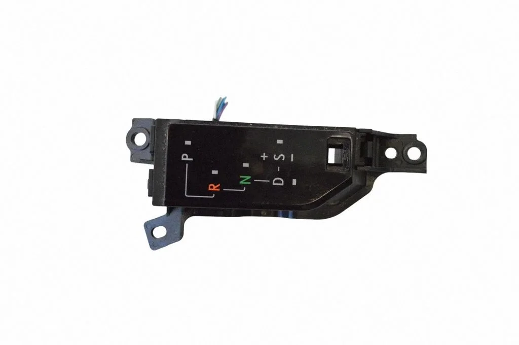 Gear shift selector indicator 76J744
