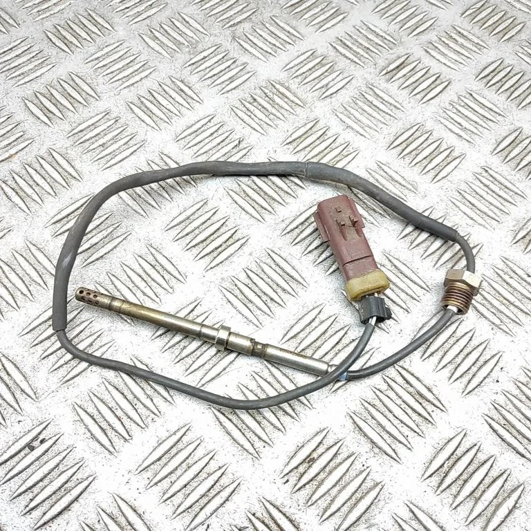 Oil temperature sensor 05149258AB