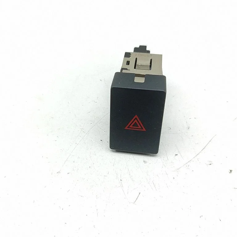 Avārijas gaismu slēdzis 252905SA1A