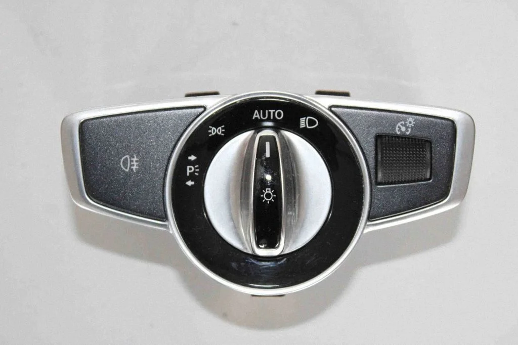 Tulede lüliti – Mercedes-Benz C-klass W205 (2014-2021)