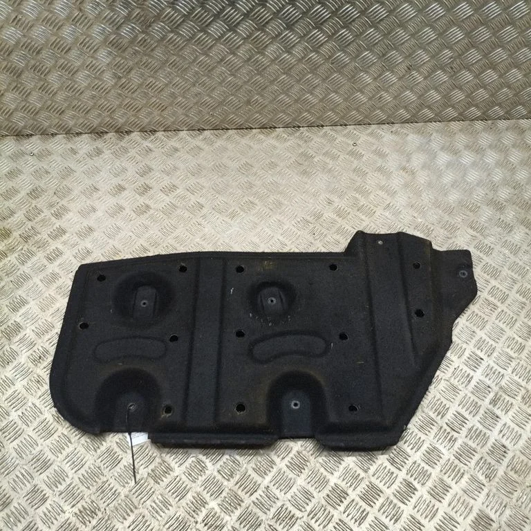 Pikapi kasti põhjakate 609001408AA – Chery Omoda 5/C5 (2022-)