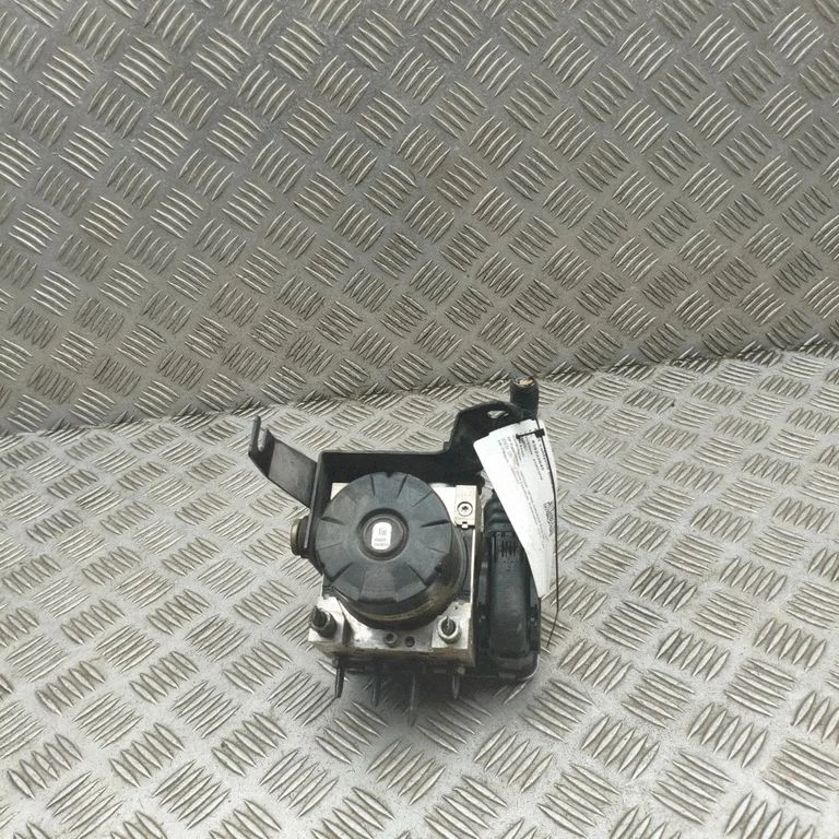ABS vadības bloks 476605JU0A