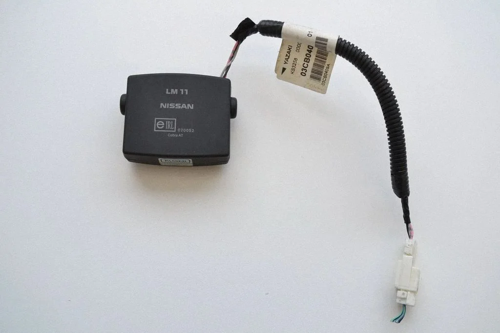 Kesklukustuse juhtplokk 03CB0409A – Nissan Murano Z50 (2002-2008)