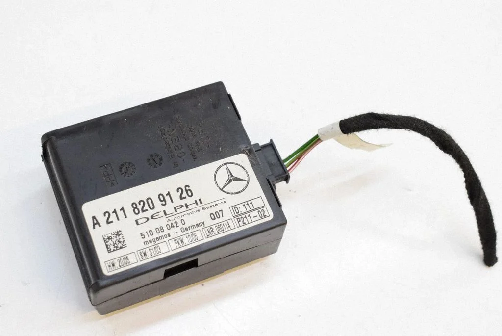 Alarm control unit/module – Mercedes-Benz CLK-Class A209 C209 (2002-2009)