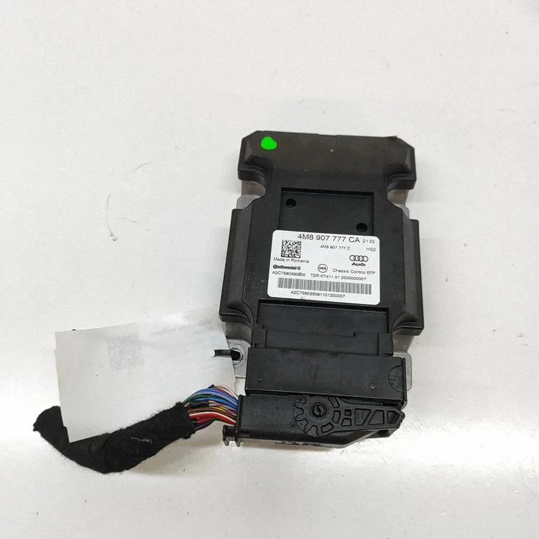 Balstiekārtas vadības bloks 4M8907777C