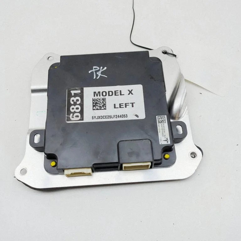 Door control unit/module 103722200F