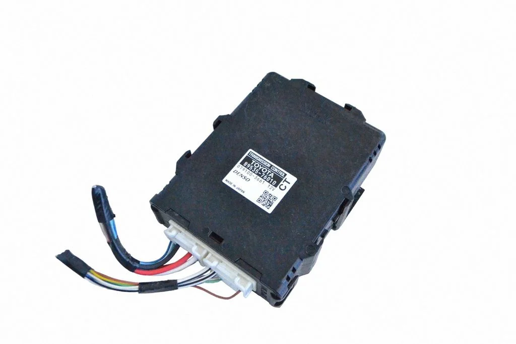 Gearbox control unit/module – Toyota Prius (XW30) (2009-2015)