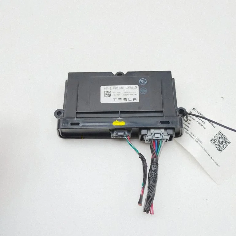 Rear brake EMF control unit/module 100761800J