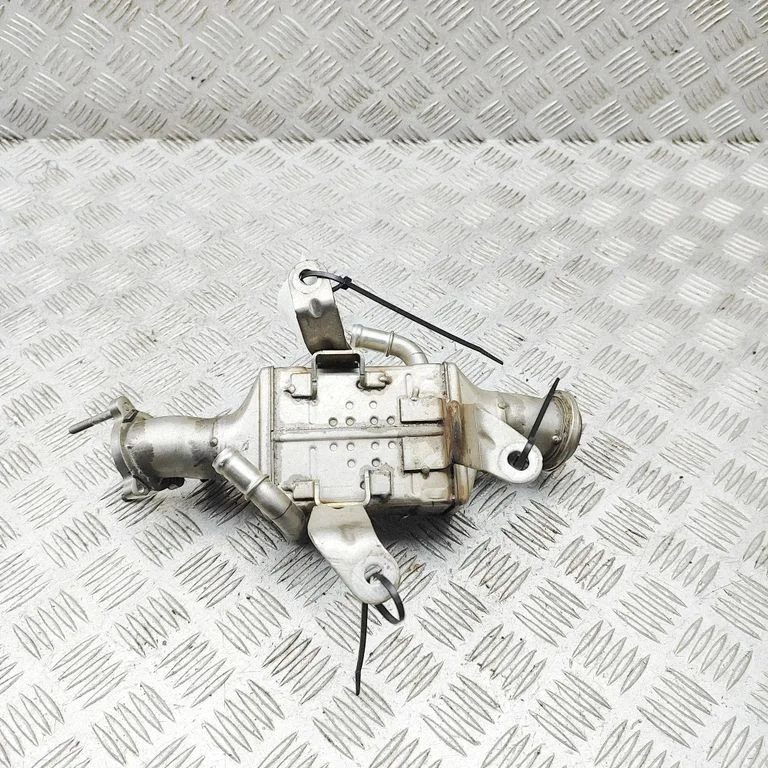 EGR valve cooler 059131508CA