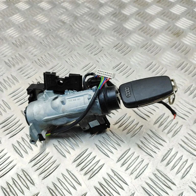 Ignition lock 8V0837220D