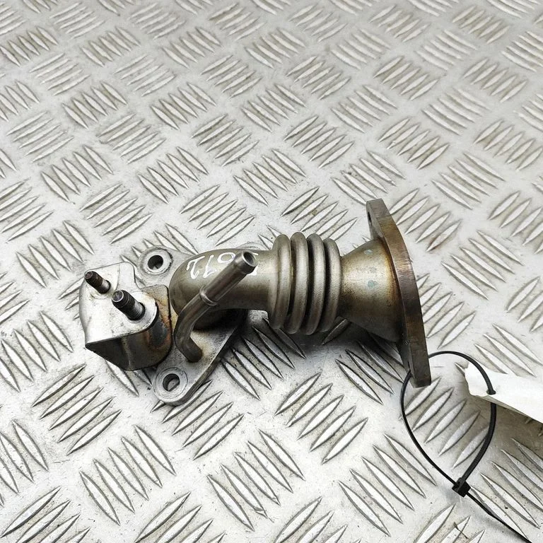 EGR valve line/pipe/hose SH0220310A