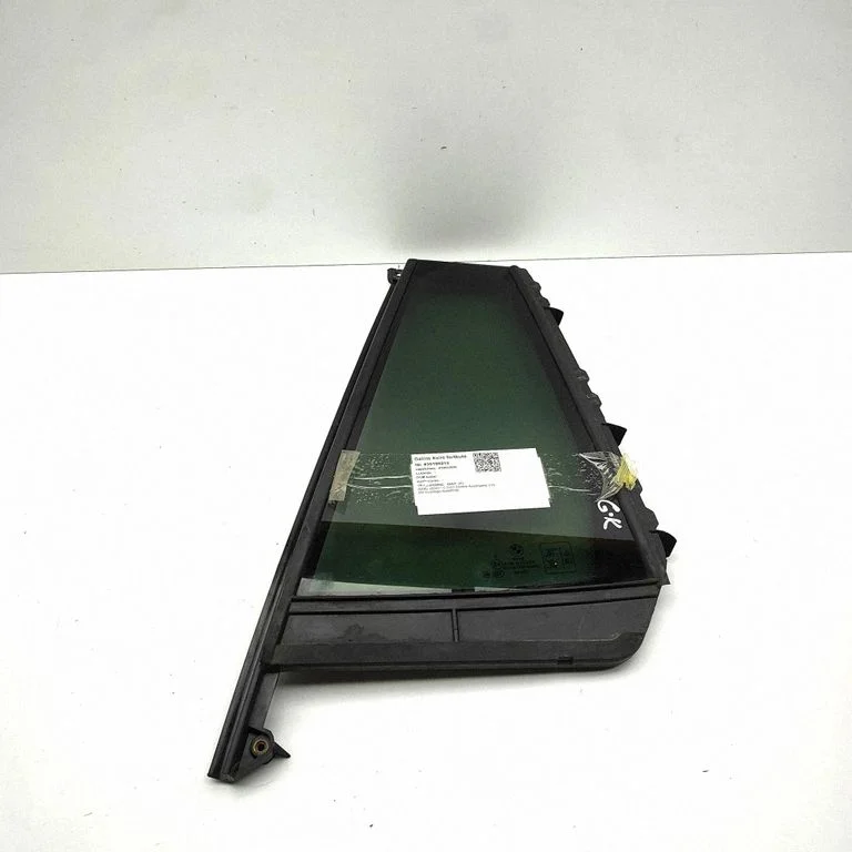 Rear vent window glass 7410055