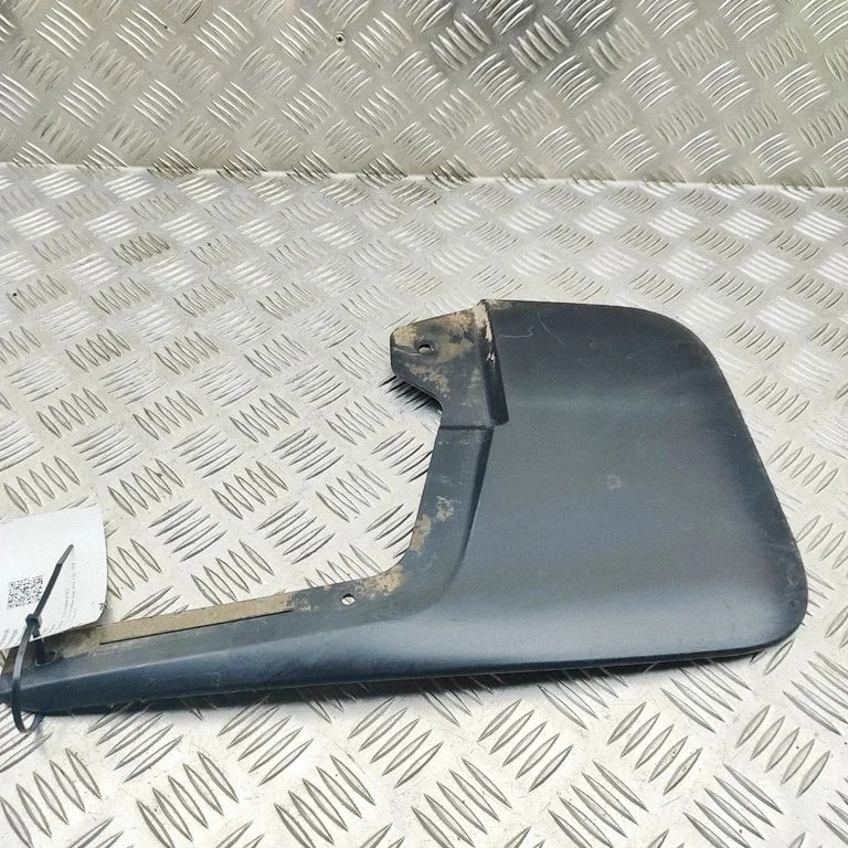 Aizmugurējais dubļusargs 8980772740