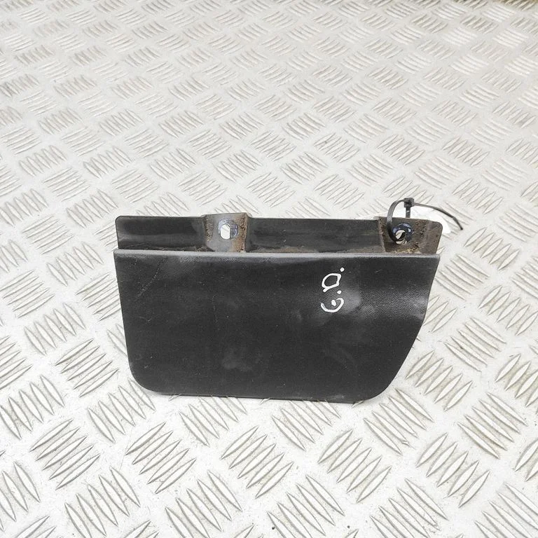 Rear mudguard – Volkswagen e-Golf (2014-)