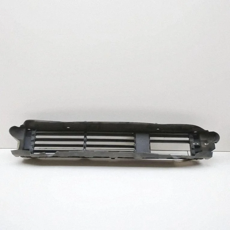 Atrapa przednia (grill) 21421HN10A
