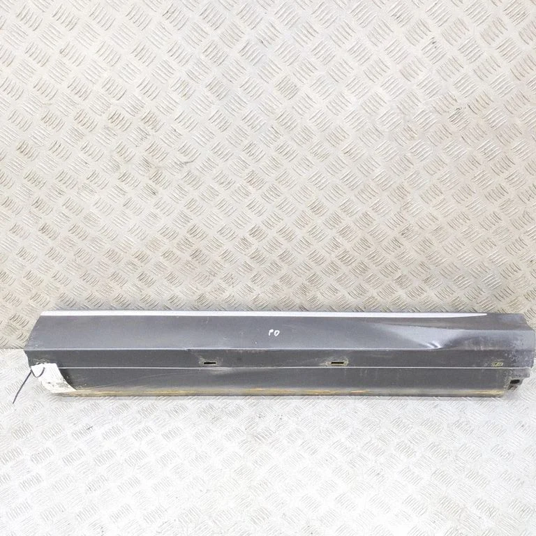Listwa drzwi przednich SA3HK5402831