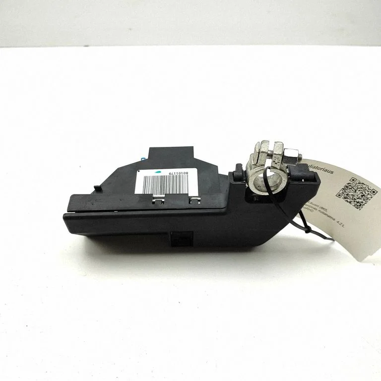 Plusa vadu savienojuma mezgls – Audi RS4 B7 (2005-2015)
