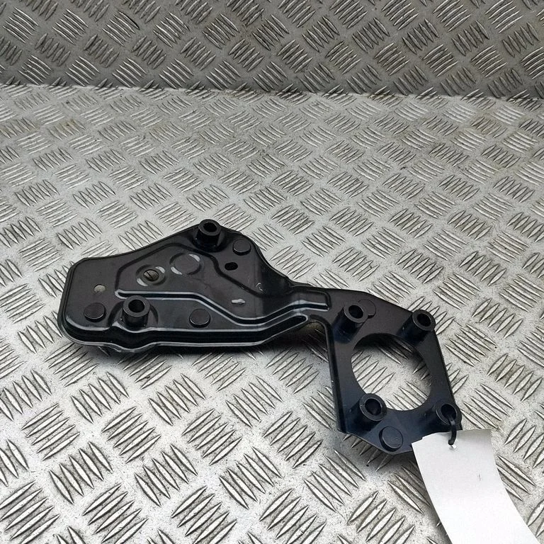 Accelerator throttle pedal bracket – Toyota Land Cruiser J250 (2024-)