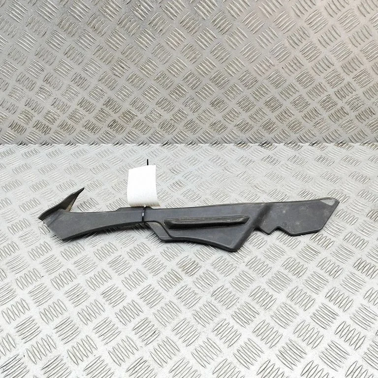 Under headlight/headlamp trim 4G8805285D