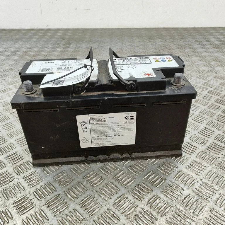 Car battery 6924022