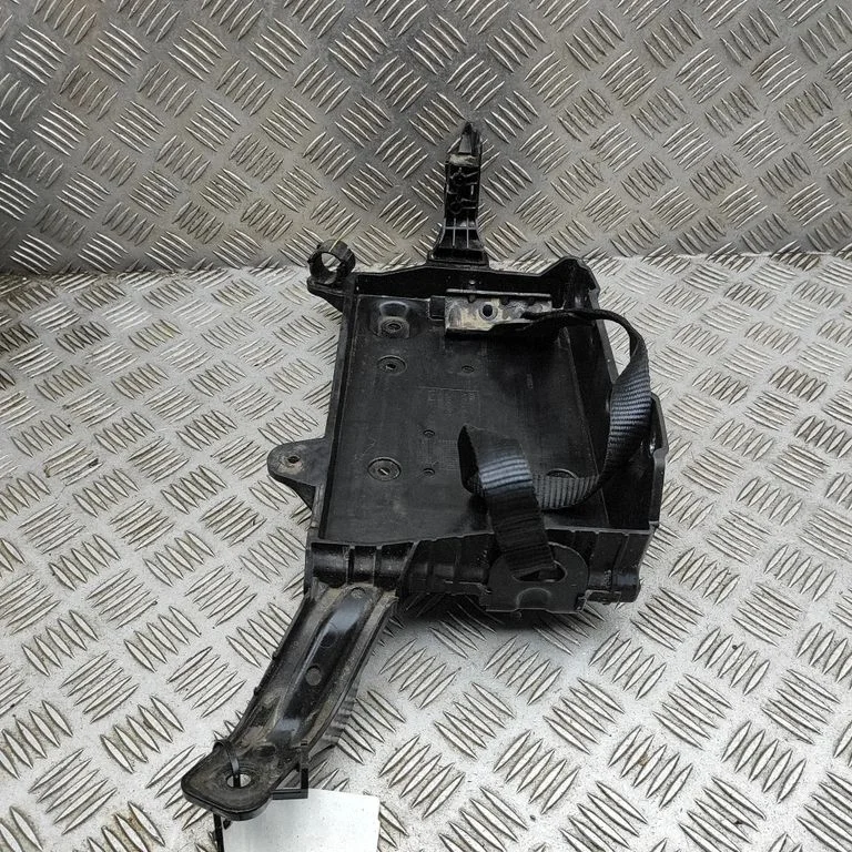Akumulatora kārba – Mercedes-Benz EQS V297 (2021-)