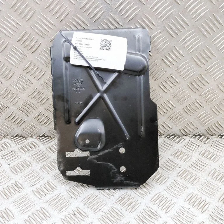 Battery box tray 1N3915333