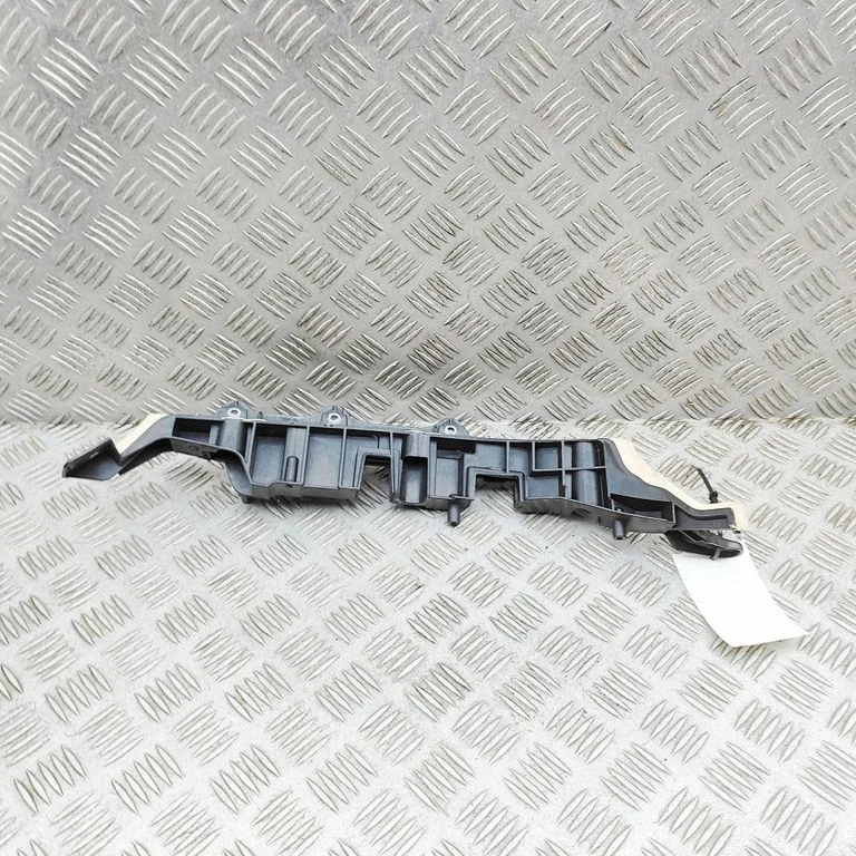 Other engine bay part 9396987