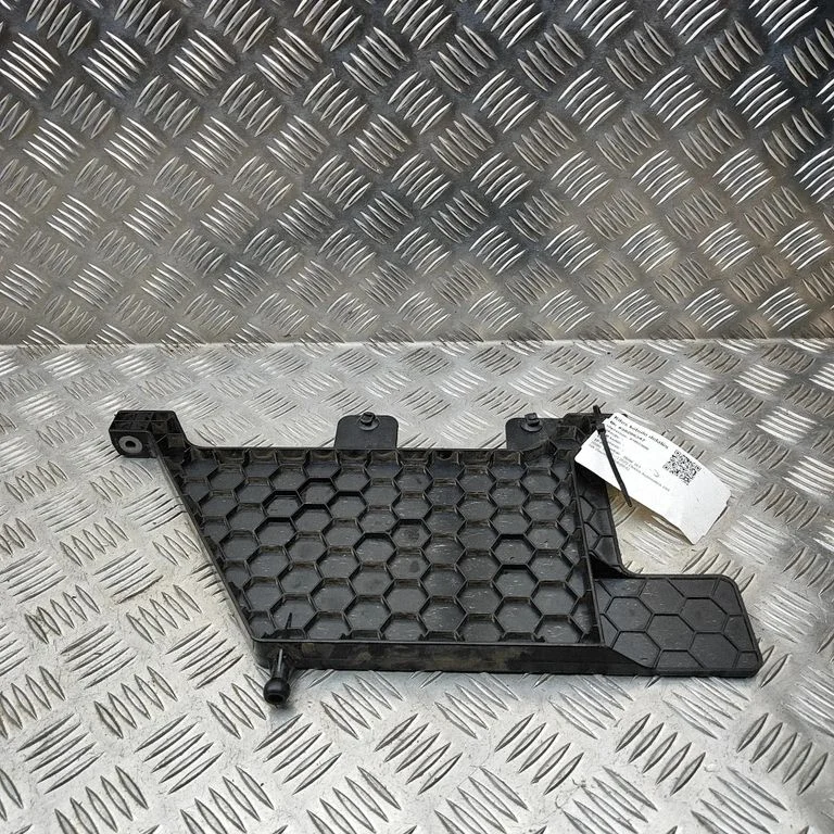 Battery box tray cover/lid 8714922