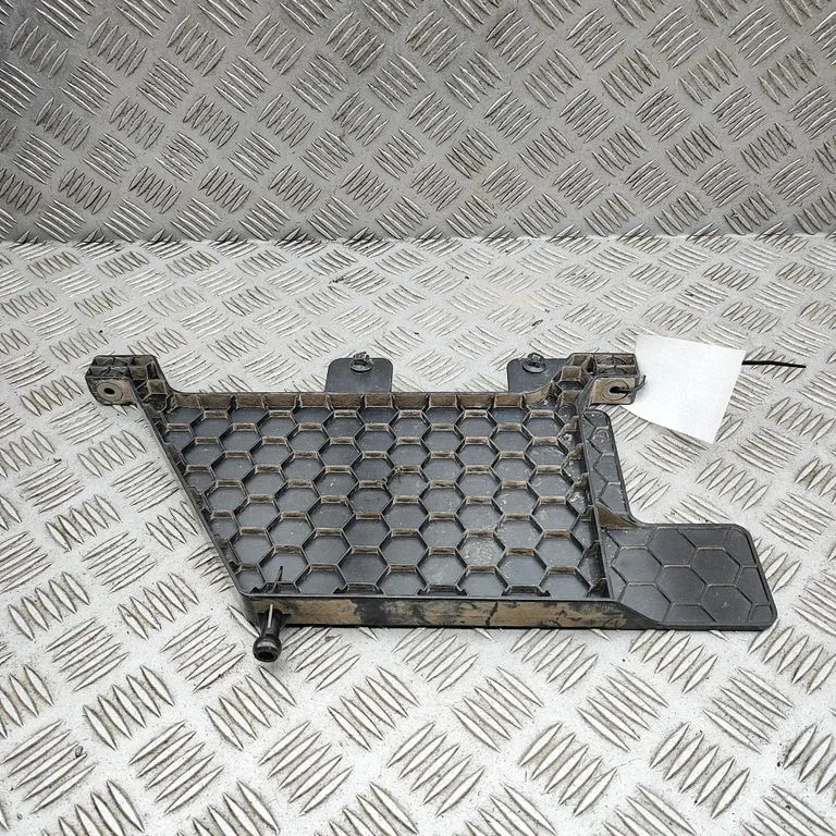 Battery box tray cover/lid 8714922