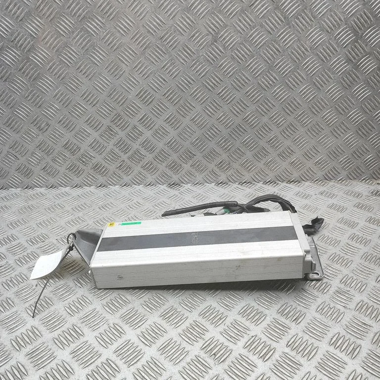 Sound amplifier 862800W480 – Lexus LS UCF30 (2001-2007)