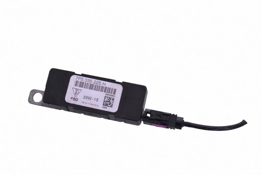 Antenas pastiprinātājs 7P5035225H