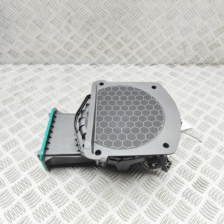 Subwoofer speaker 6826950