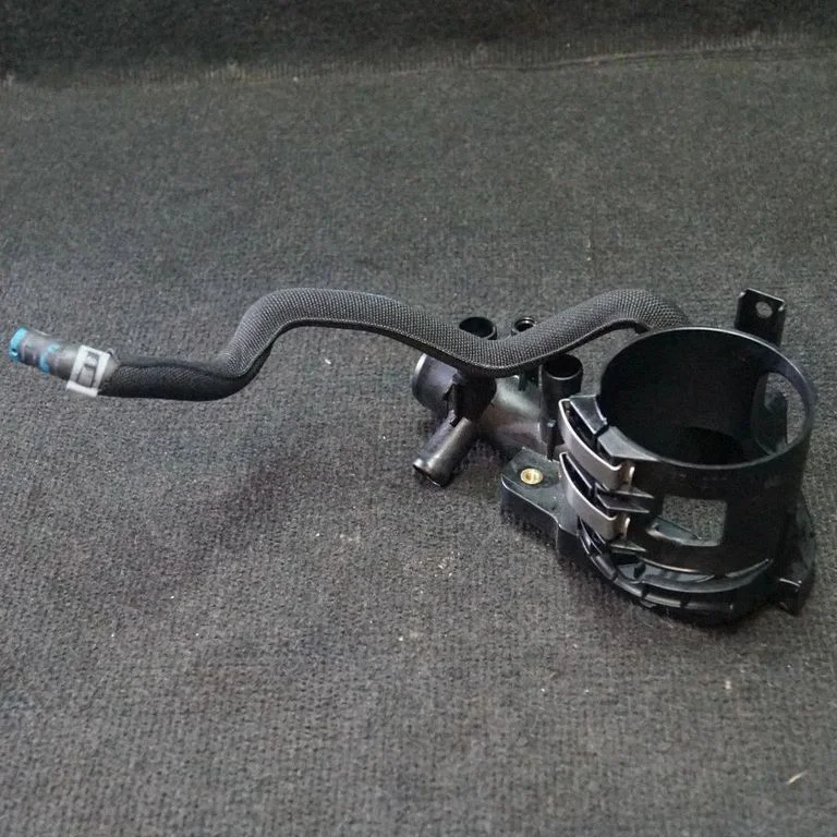 Mocowanie filtra paliwa – Mercedes-Benz Klasa ML W166 (2012-2017)