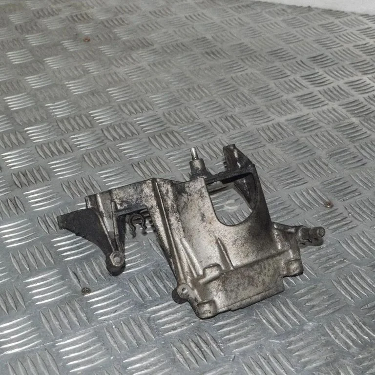 Fuel filter bracket/mount holder 9672309580