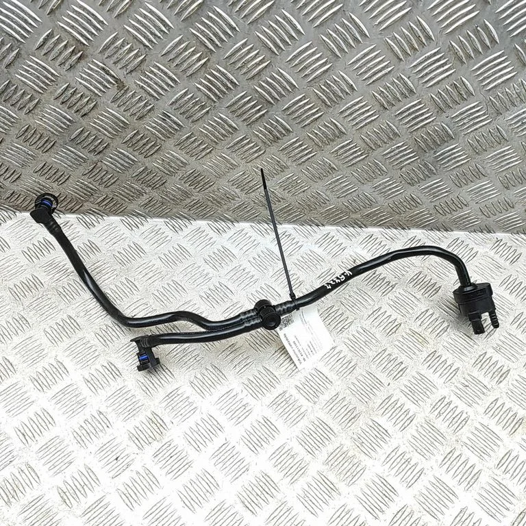 Kartera ventilācija/caurulīte(-s)/šļūtene(-s) 04E133366EF
