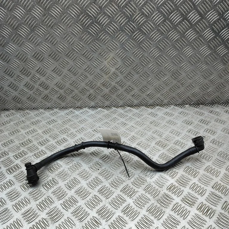 Vacuum line/pipe/hose A1725010358