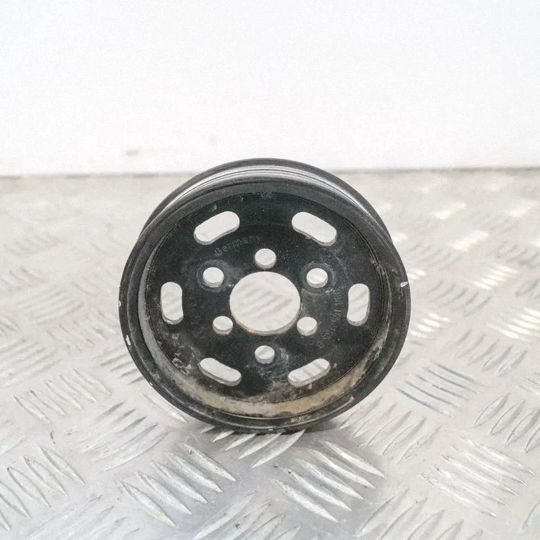 Stūres pastiprinātāja sūkņa skriemelis 038145255B