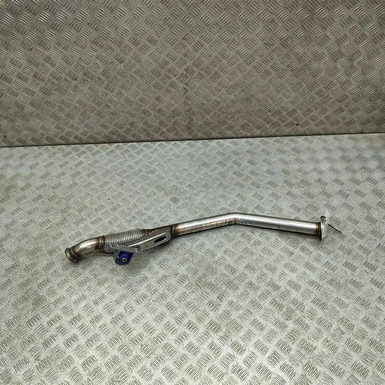 Muffler/silencer 4M0253343 – Audi RS Q8 (2019-)
