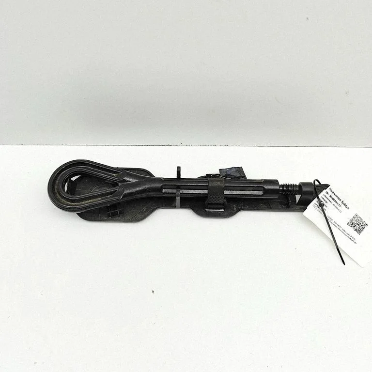 Towing hook eye BK3119B537AE